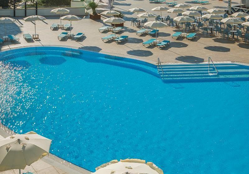 Astoria Mare Hotel All Inclusive, Free Parking & Private Beach