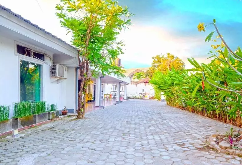 هتل Lombok Guest House