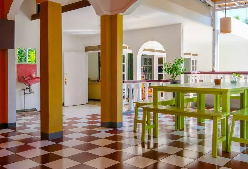 هتل Lombok Guest House