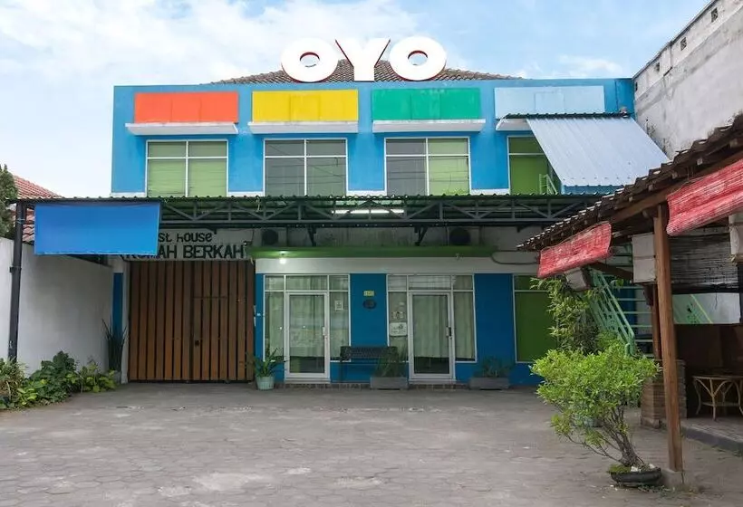 Hotelli Penginapan Rb Syariah By Oyo Rooms