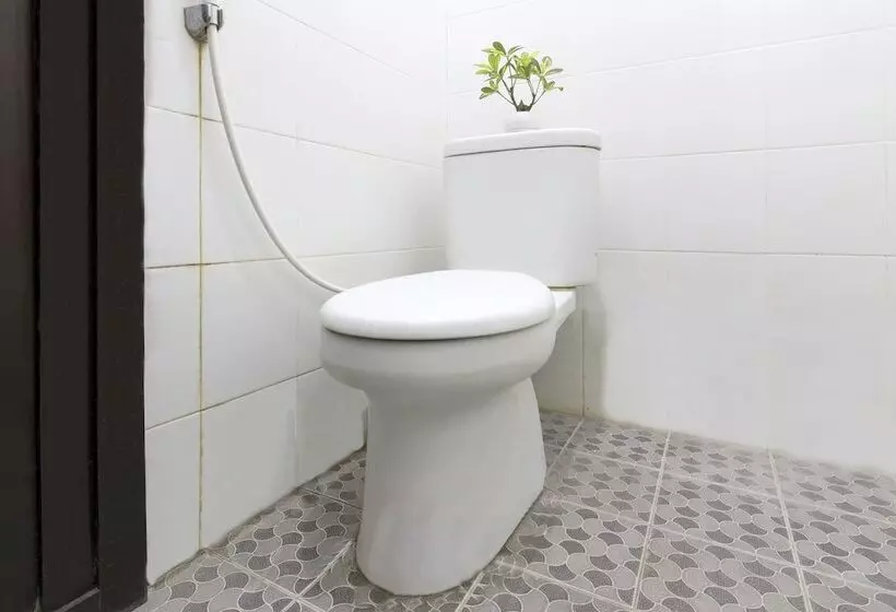 Hotelli Penginapan Rb Syariah By Oyo Rooms