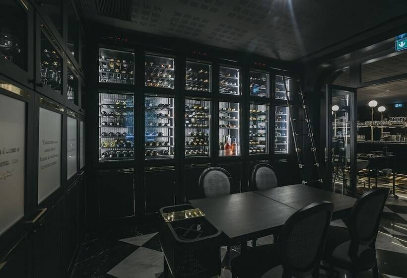 هتل Torel Palace Porto