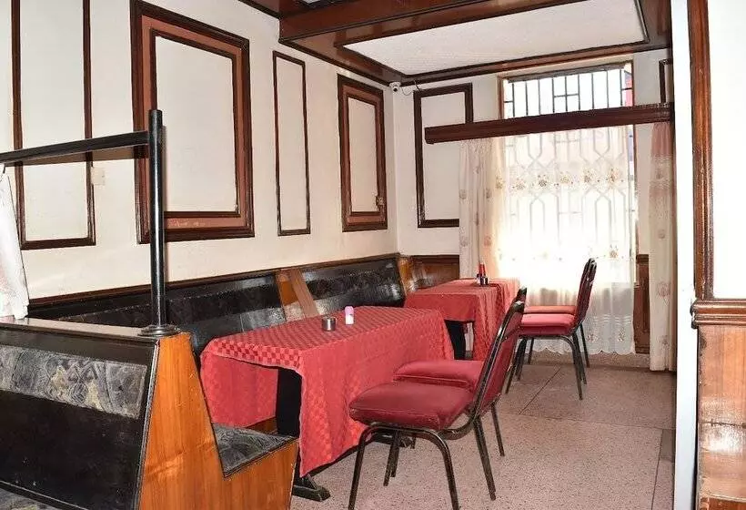 Ibis Hotel 2000 Karatina