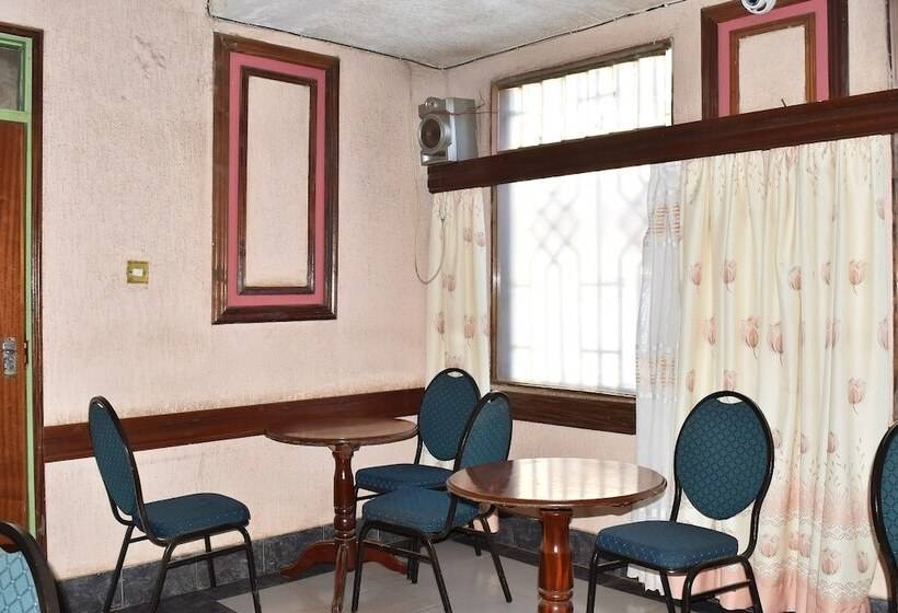 Ibis Hotel 2000 Karatina