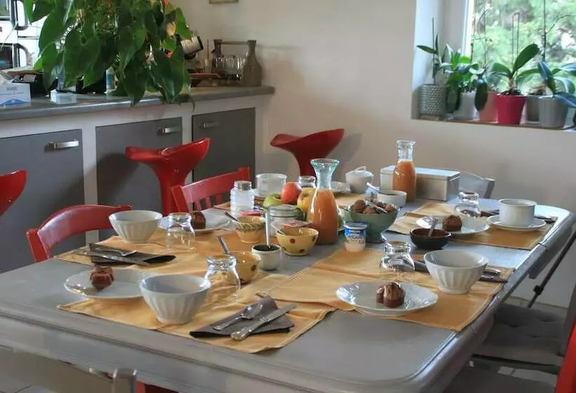 ペンション Chez Elise Et Gabriel