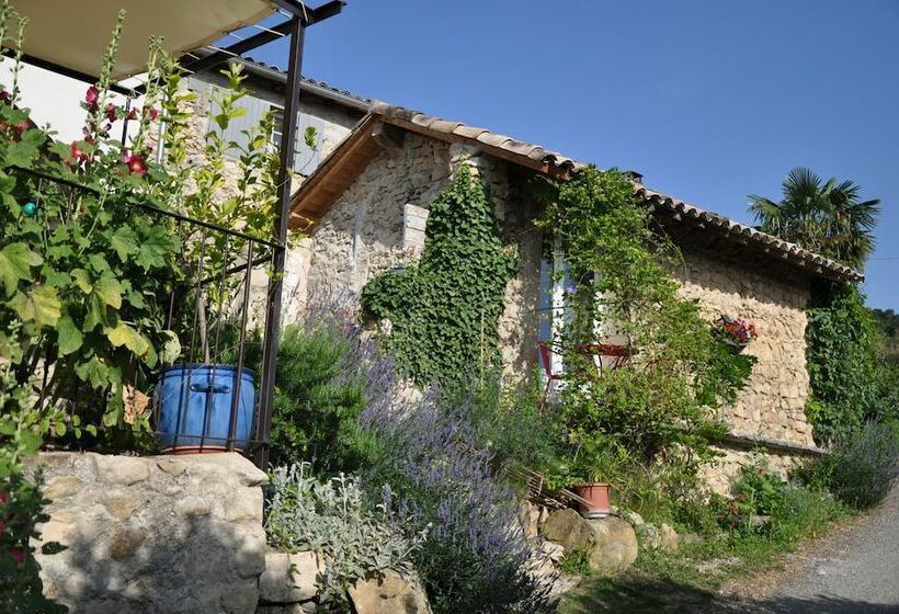 Пансион Chez Elise Et Gabriel