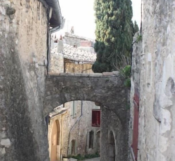 Пансион Chez Elise Et Gabriel