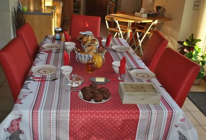 Majatalo Le Tulipier De Virginie