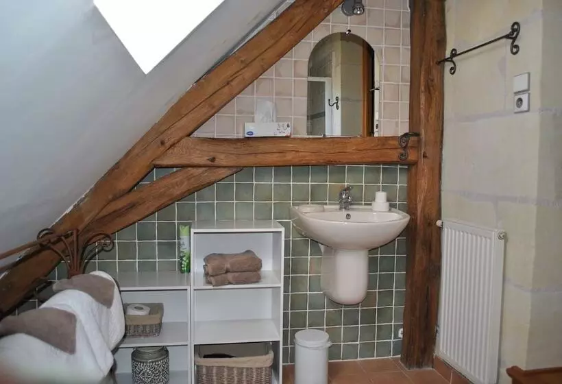 Majatalo Le Tulipier De Virginie