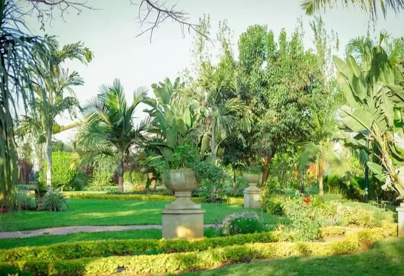 پانسیون Villa Emile Events And Hire