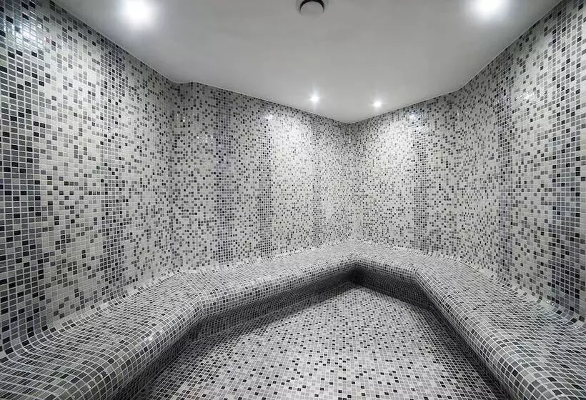 Radisson Residences, Vadistanbul