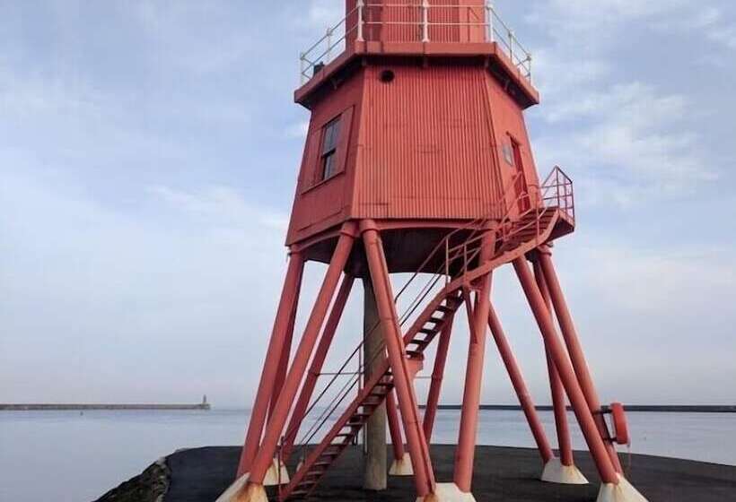 Seaways Holiday Home