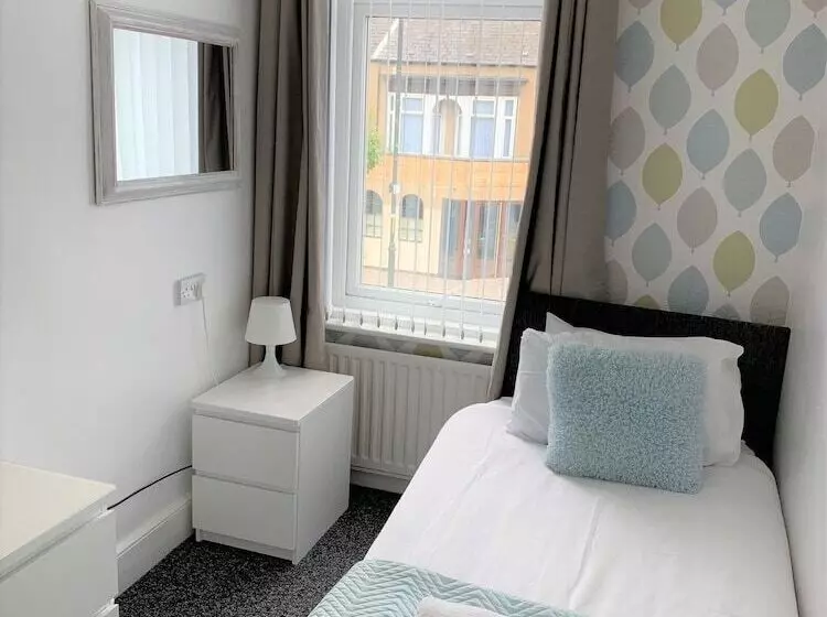 Seaways Holiday Home