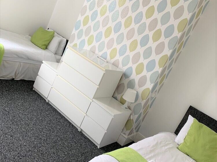 Seaways Holiday Home