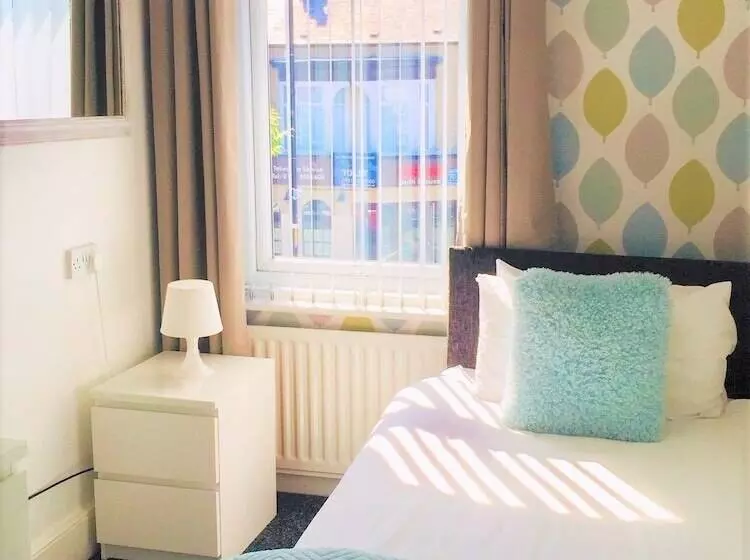 Seaways Holiday Home