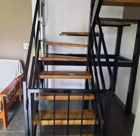 El Remanso De Colón