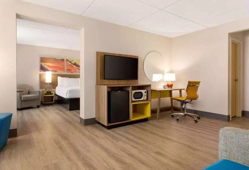 호텔 Bo, A Days Inn By Wyndham Chattanooga Downtown