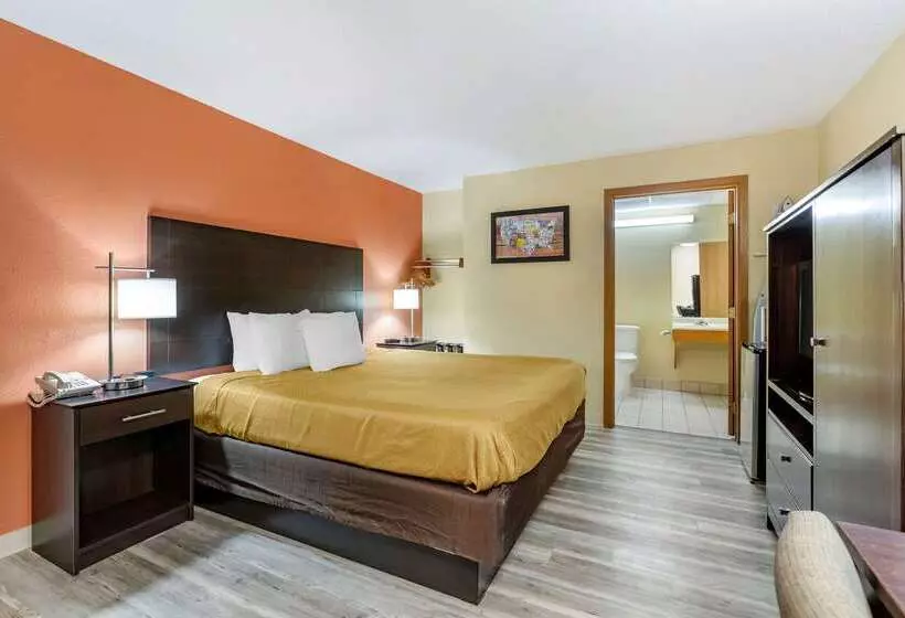 ホテル Econo Lodge Urbandale Northwest Des Moines