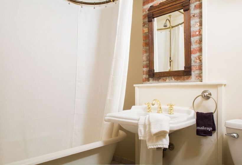 Hotelli Jonathan Pitney House