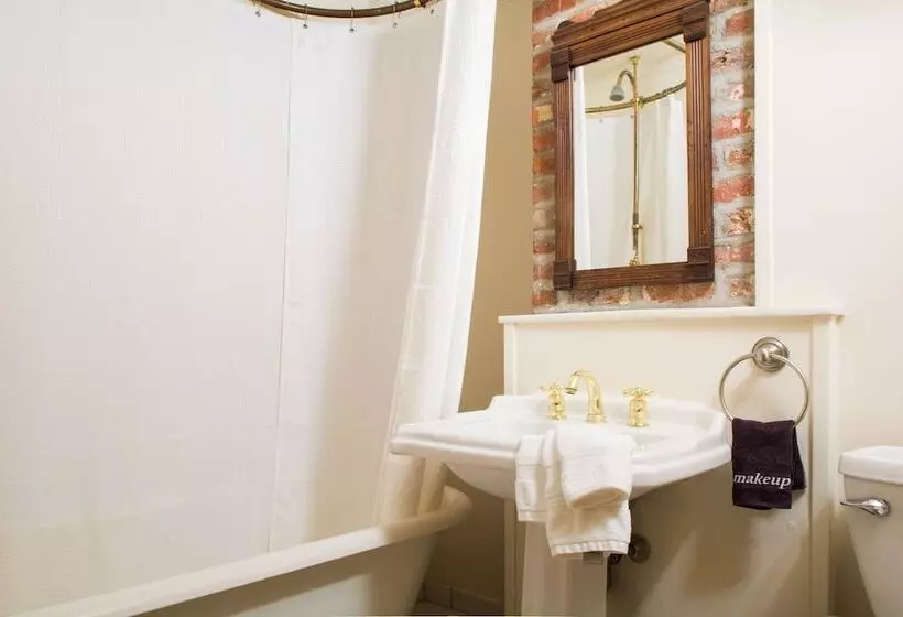 בית מלון כפרי Jonathan Pitney House