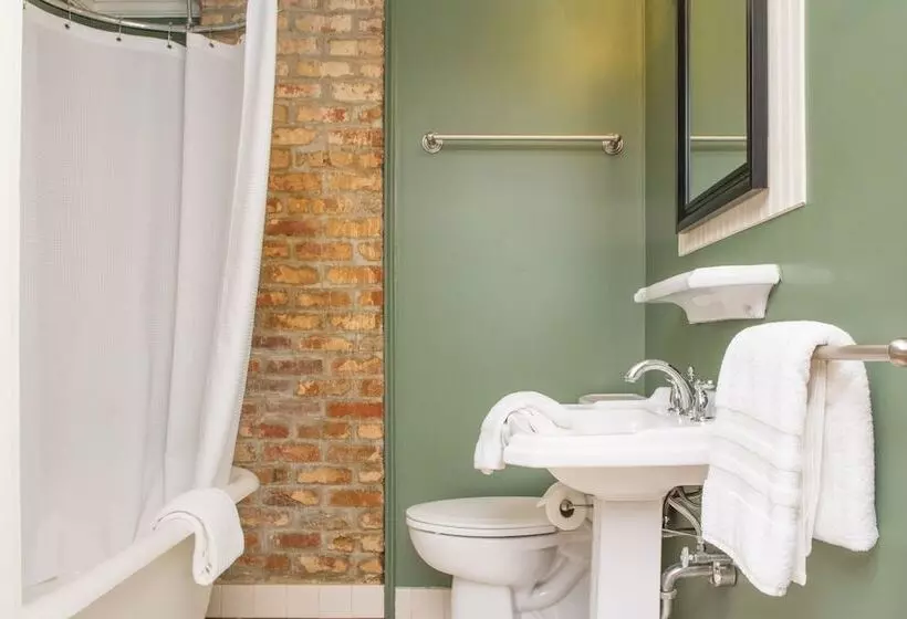 בית מלון כפרי Jonathan Pitney House