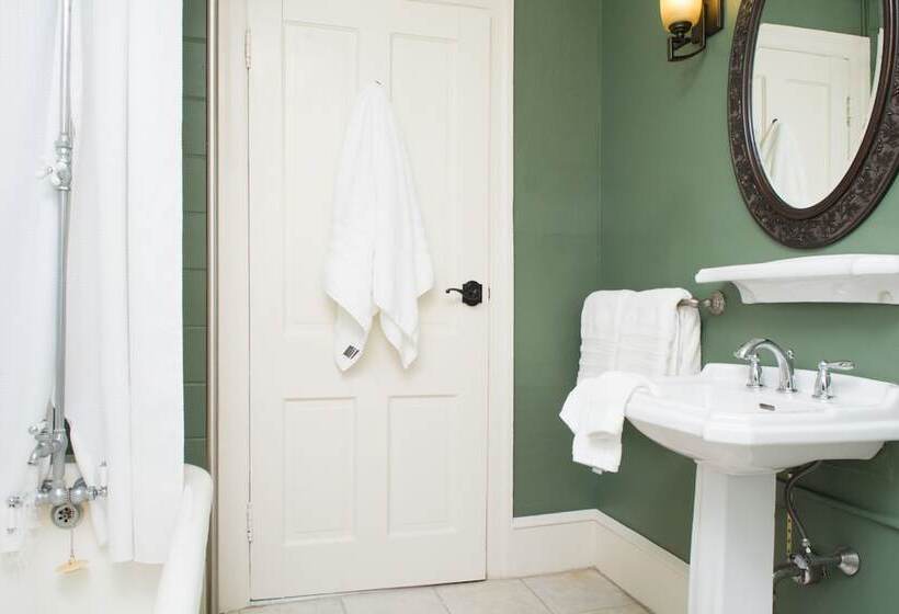 Hotelli Jonathan Pitney House