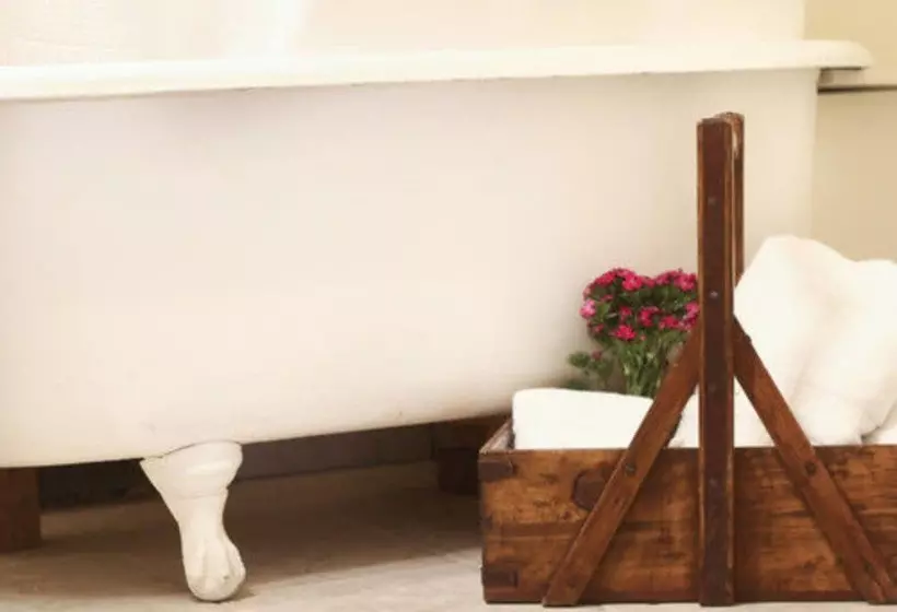 בית מלון כפרי Jonathan Pitney House