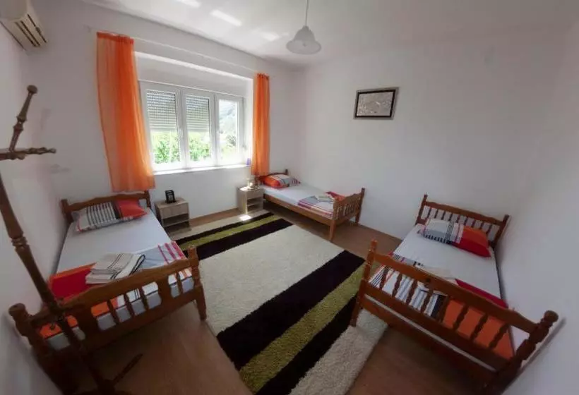 Hostel  Sema