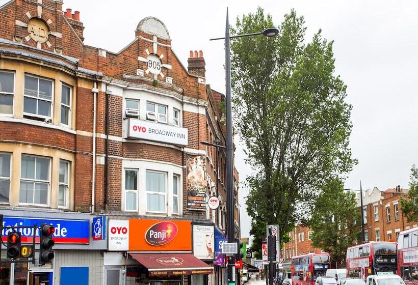 בית מלון כפרי Broadway Inn