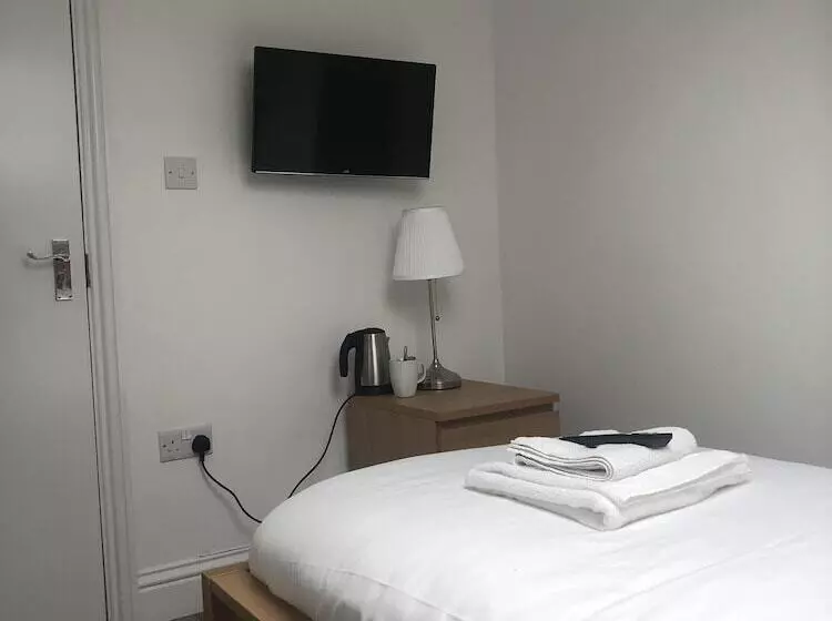 هتل Broadway Inn
