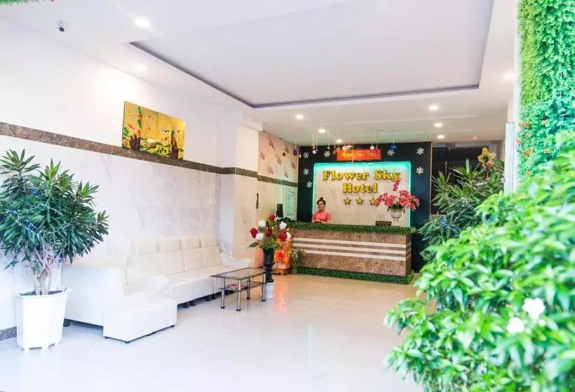 هتل Khách Sạn Flower Sky Nha Trang