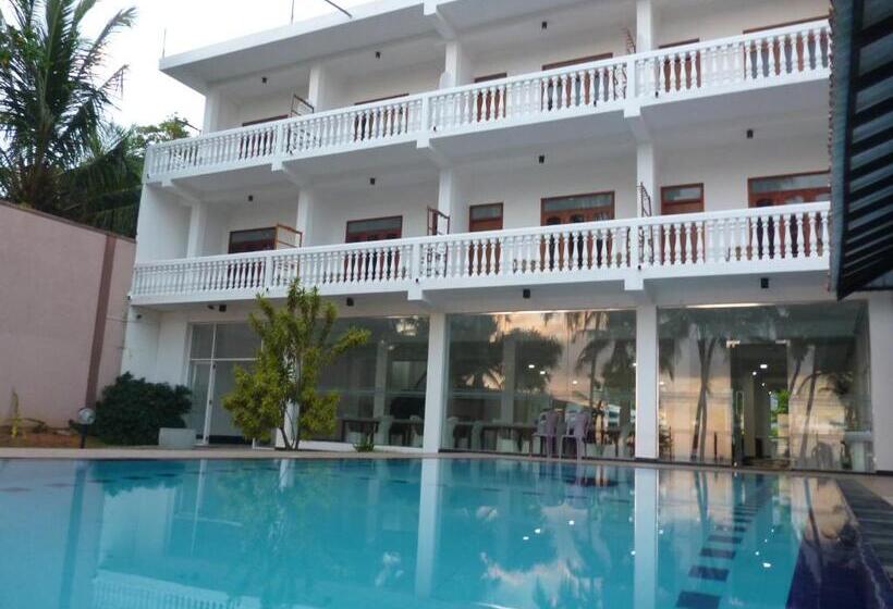 בית מלון כפרי Ocean View Cottage