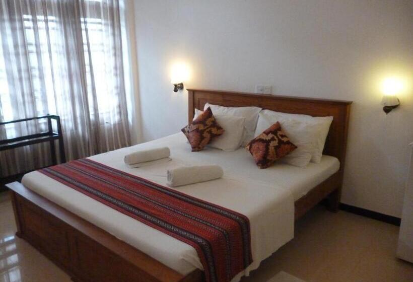 בית מלון כפרי Ocean View Cottage