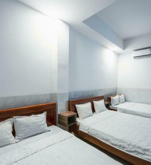 Pensão Thanh Ngọc Motel