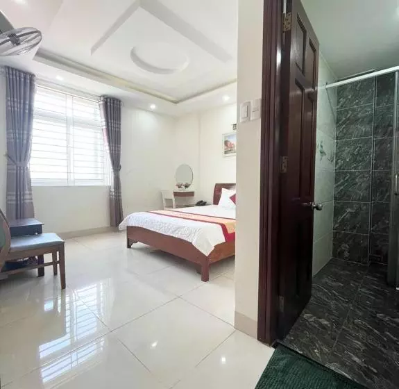 هتل Biển Ngọc