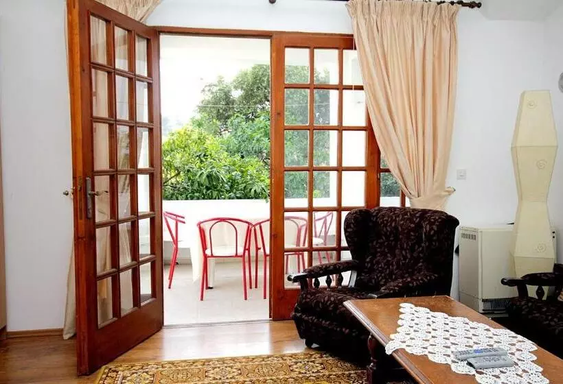 پانسیون Guesthouse Drašković