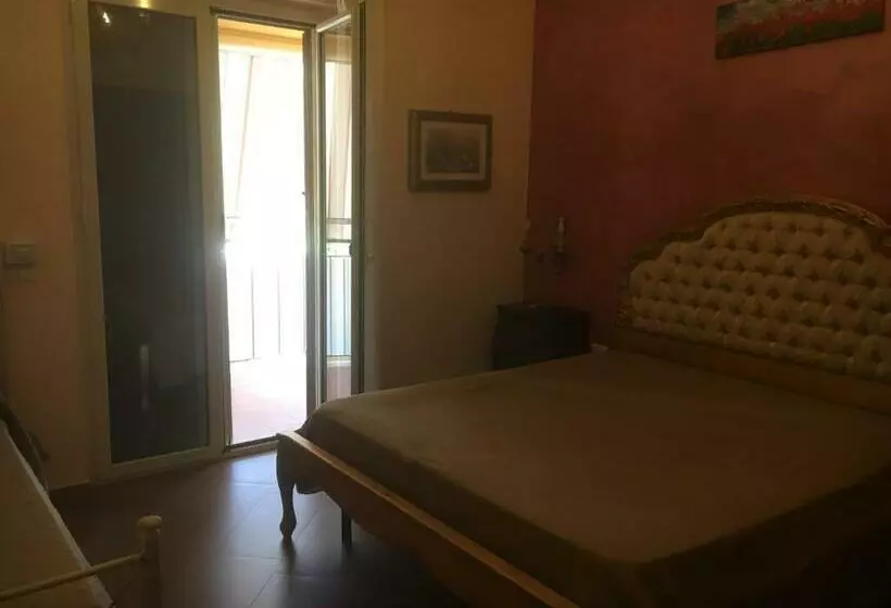 Aamiaismajoitus (B&B) La Scala Sul Giardino