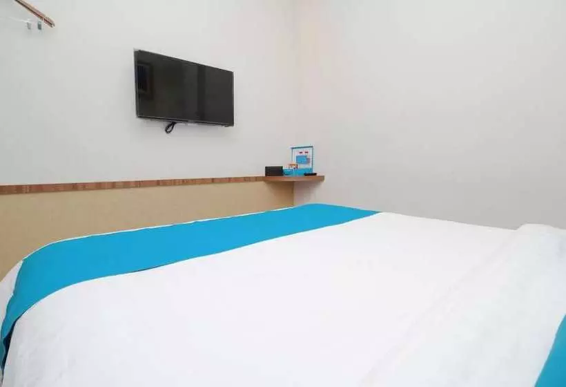 ホテル Airy Sleman Kaliurang Km 8.6 Yogyakarta