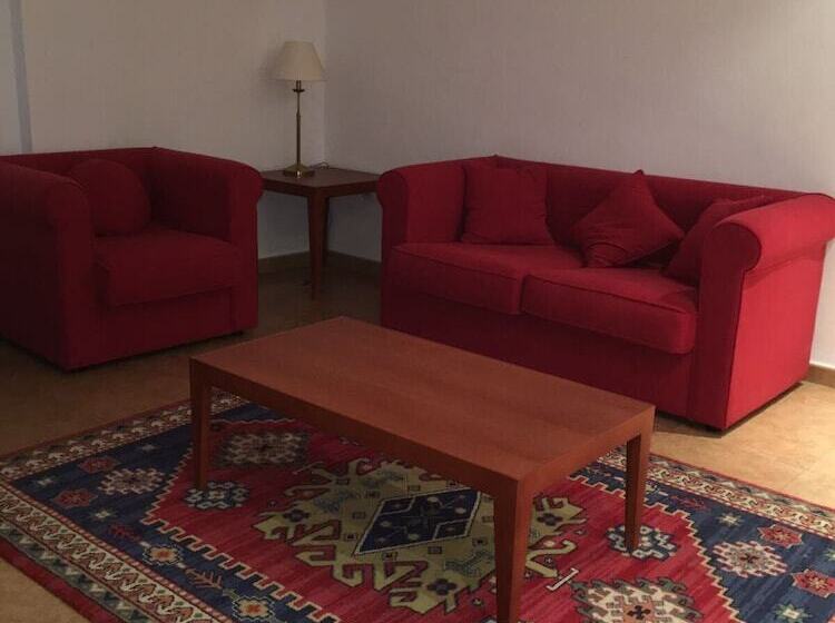 בית מלון כפרי Overa