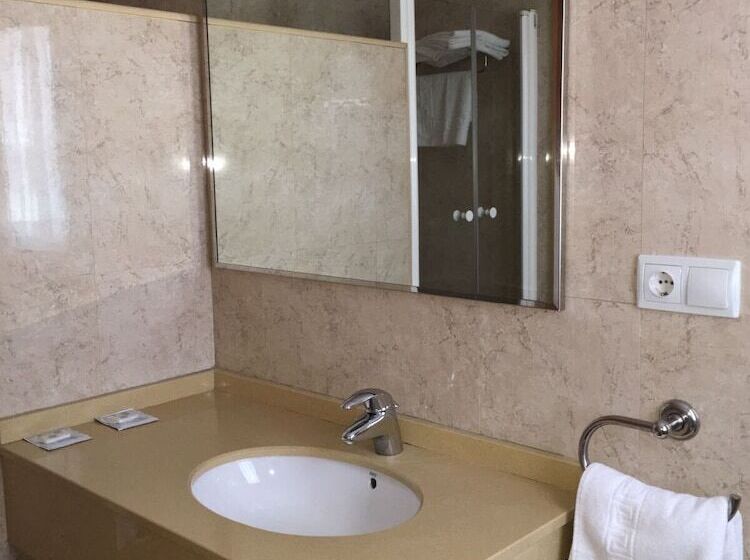 בית מלון כפרי Overa