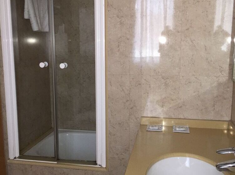 בית מלון כפרי Overa