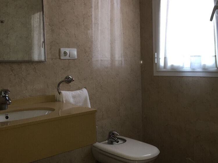 בית מלון כפרי Overa