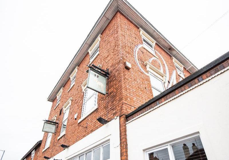 酒店 The White Hart Inn