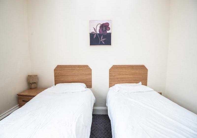 酒店 The White Hart Inn