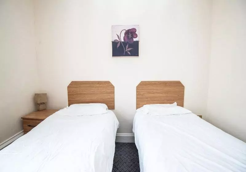 Hotelli The White Hart Inn