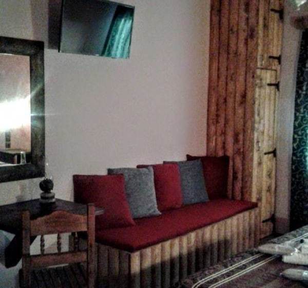 ペンション Marilous Chani