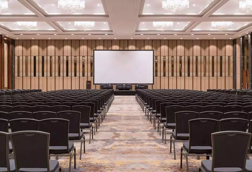 Swissotel Jakarta Pik Avenue