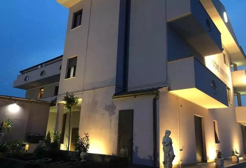 Aamiaismajoitus (B&B) Pensione Degli Ulivi