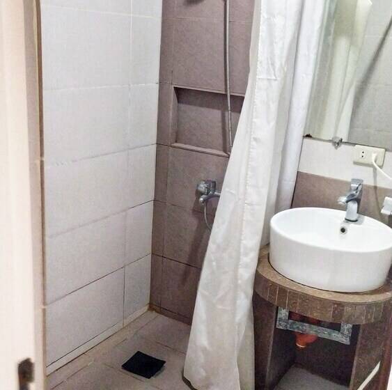 Big Daddy Hotel And Convention Center