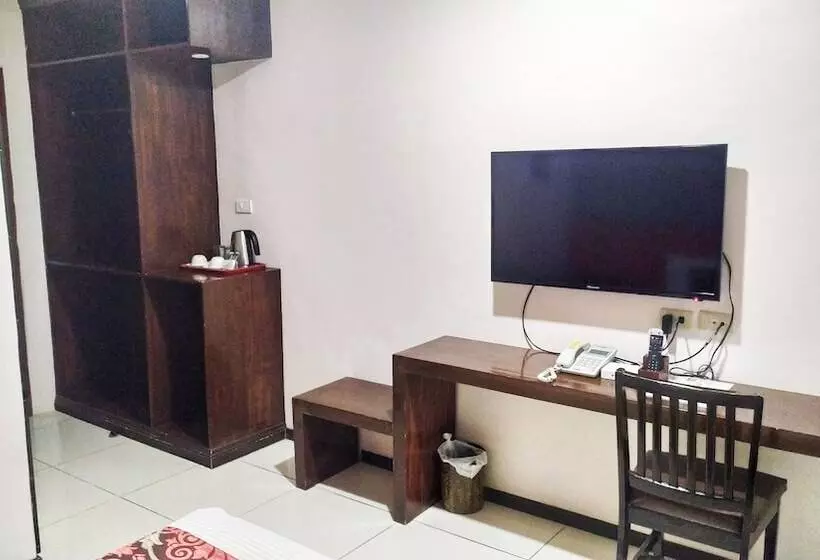 Big Daddy Hotel And Convention Center